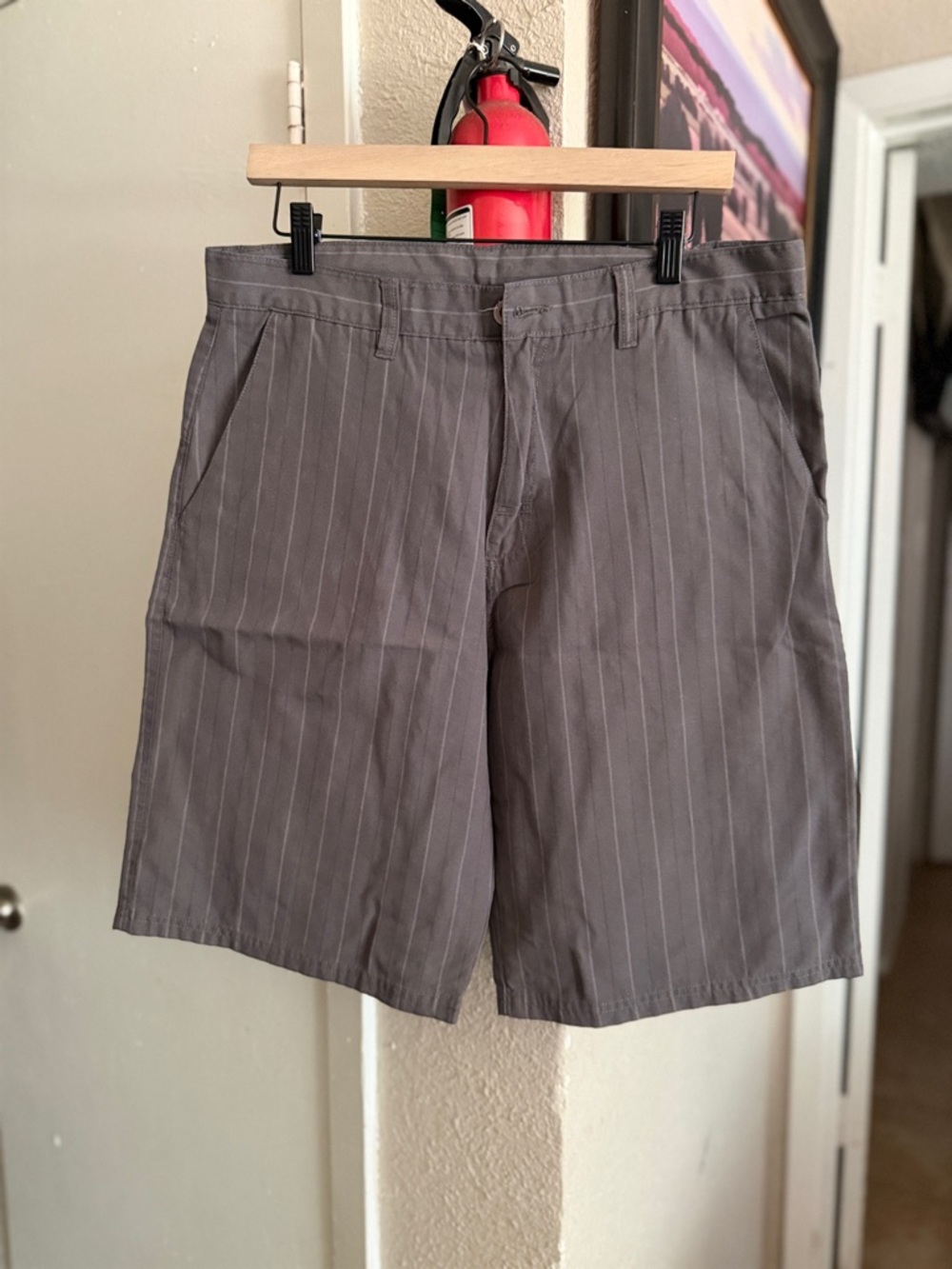 Men's Gray Pinstripe Flat-Front Shorts